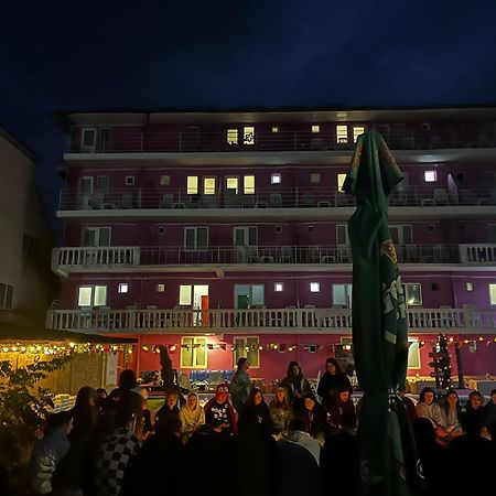 A Pousada Casa Barbie Costinesti Exterior foto
